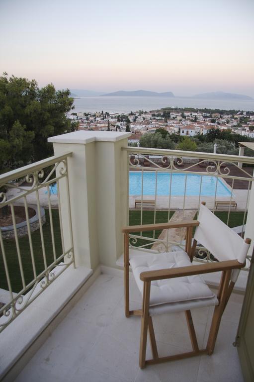 Xenon Estate Villa Spetses Town Exterior photo