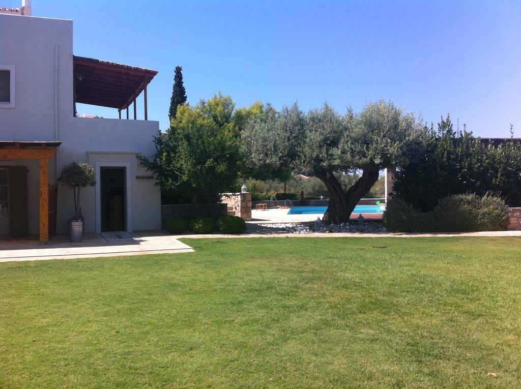Xenon Estate Villa Spetses Town Exterior photo